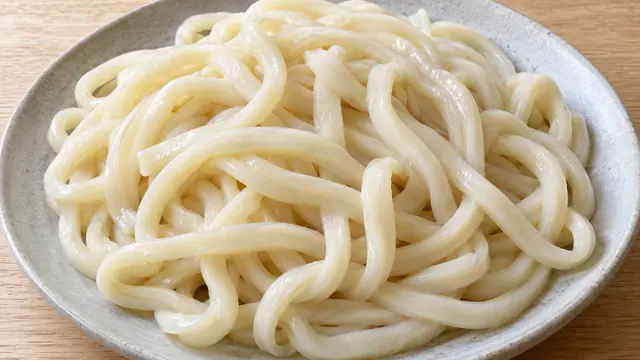 うどん（ゆで）の写真